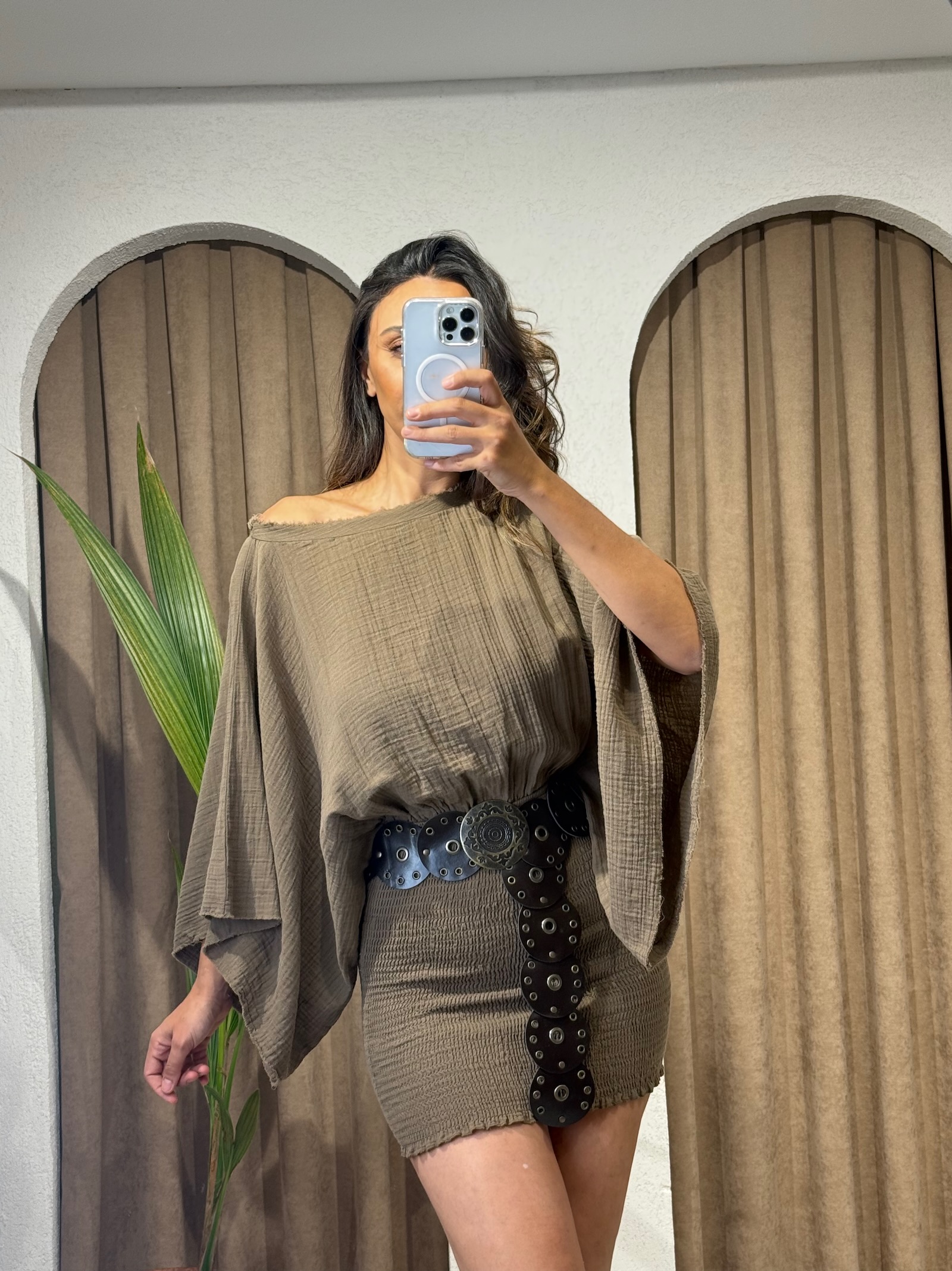 YARASA KOL LASTİKLİ MİNİ ELBİSE - NEUTRAL BROWN
